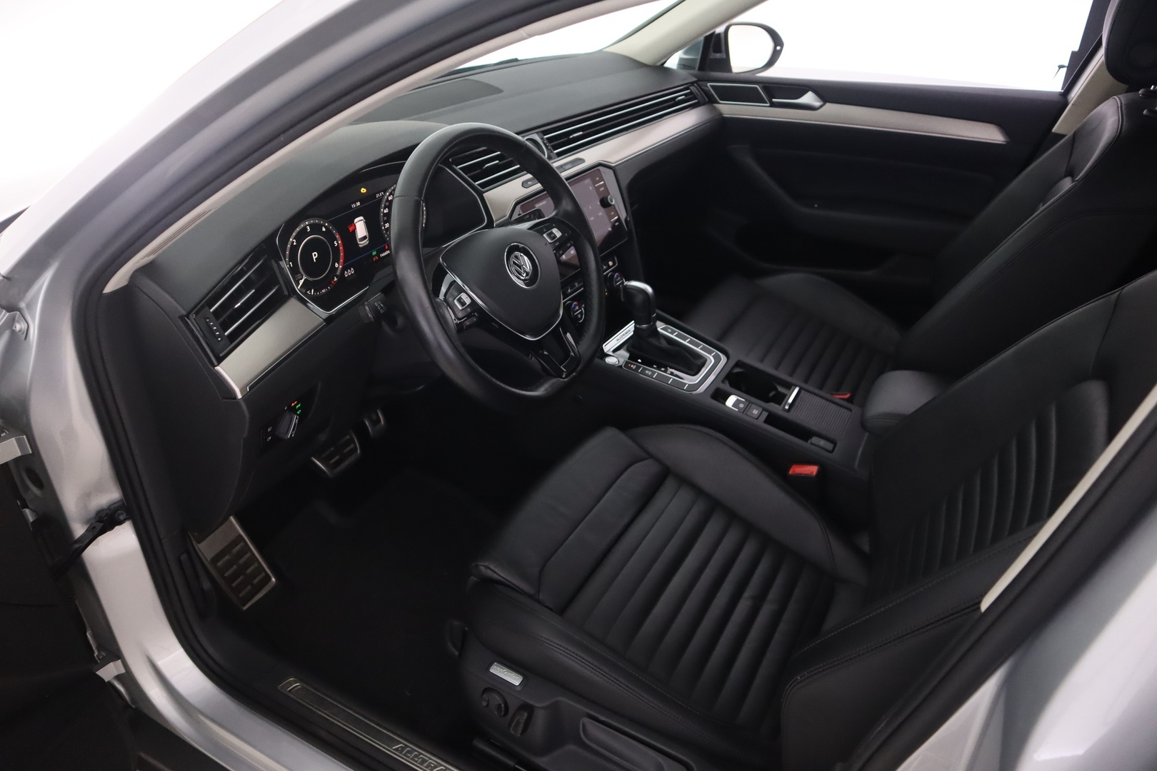 VOLKSWAGEN Passat 2019