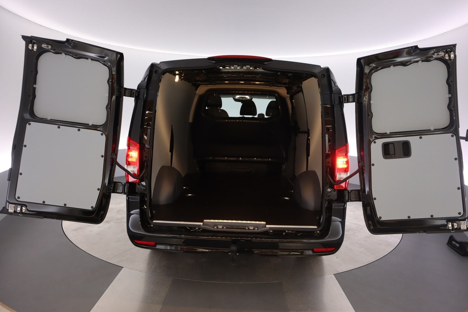 MERCEDES-BENZ Vito 2026