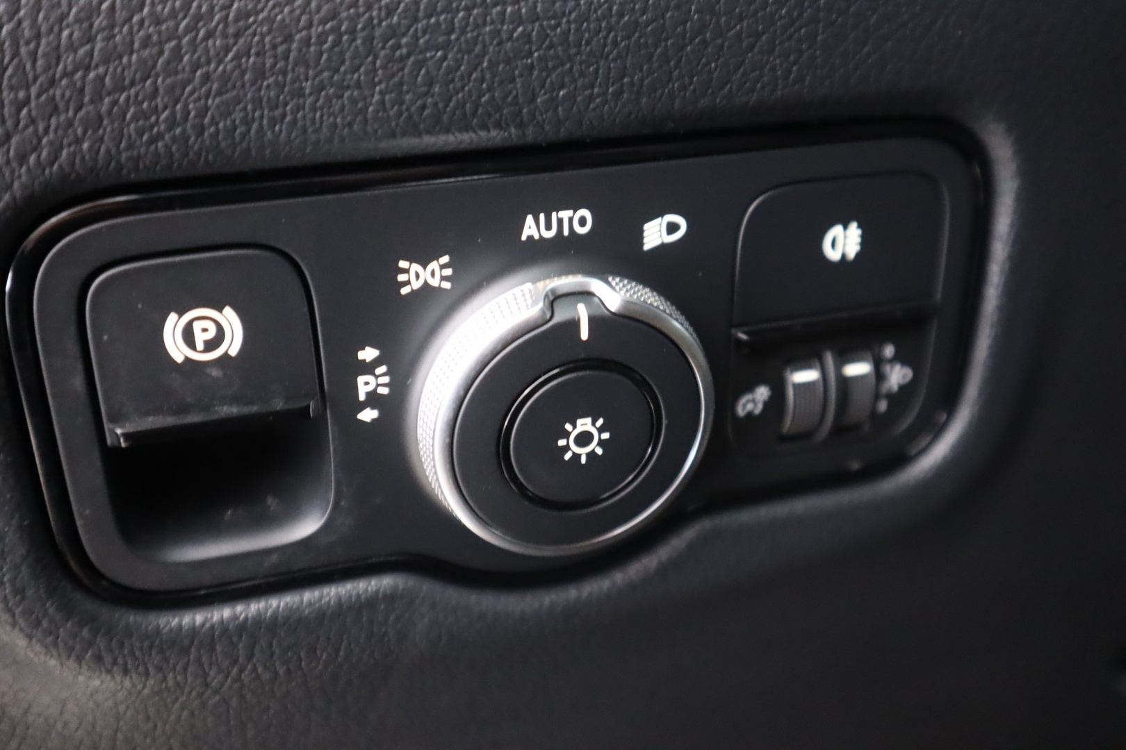 MERCEDES-BENZ Vito 2026