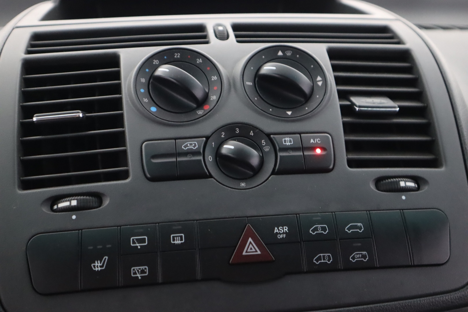 MERCEDES-BENZ Vito 2014