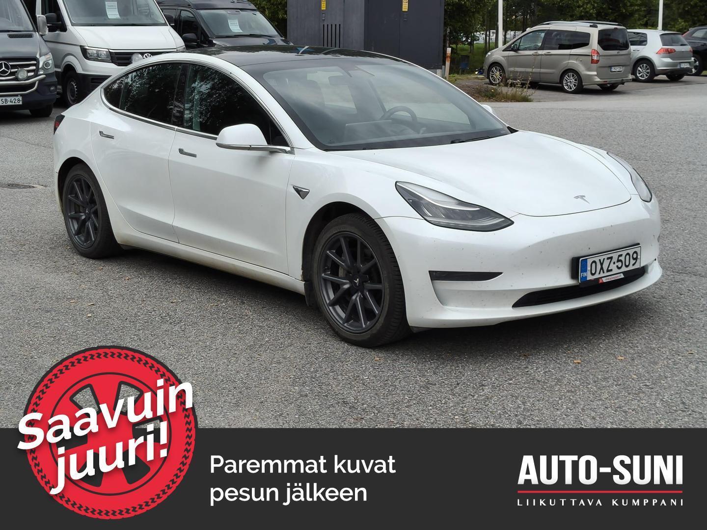 TESLA Model 3 2020