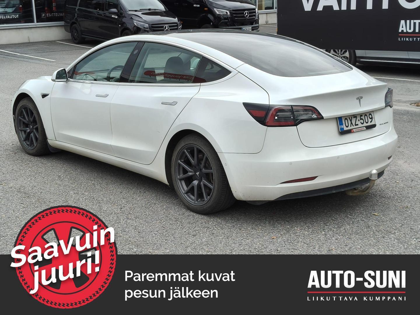 TESLA Model 3 2020