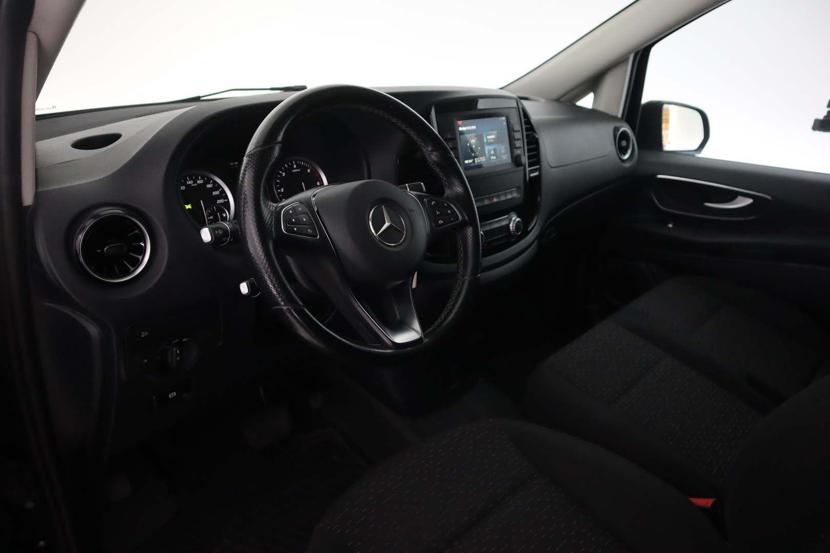 MERCEDES-BENZ Vito 2021