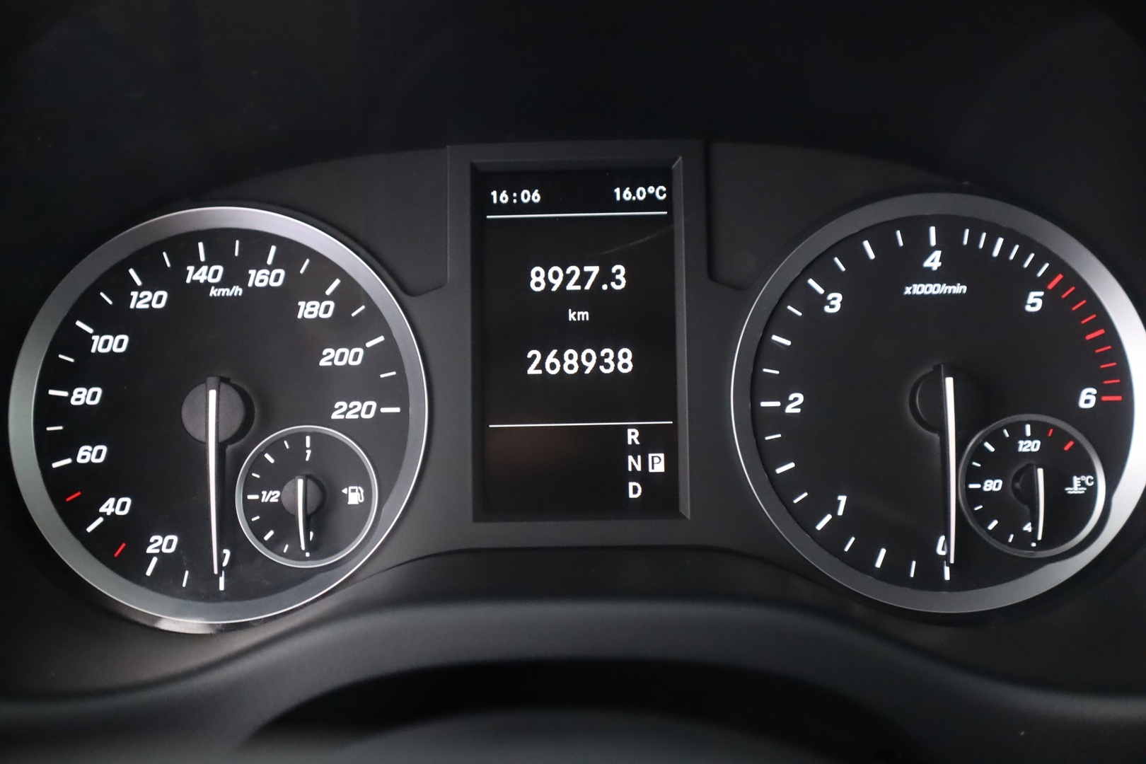 MERCEDES-BENZ Vito 2021