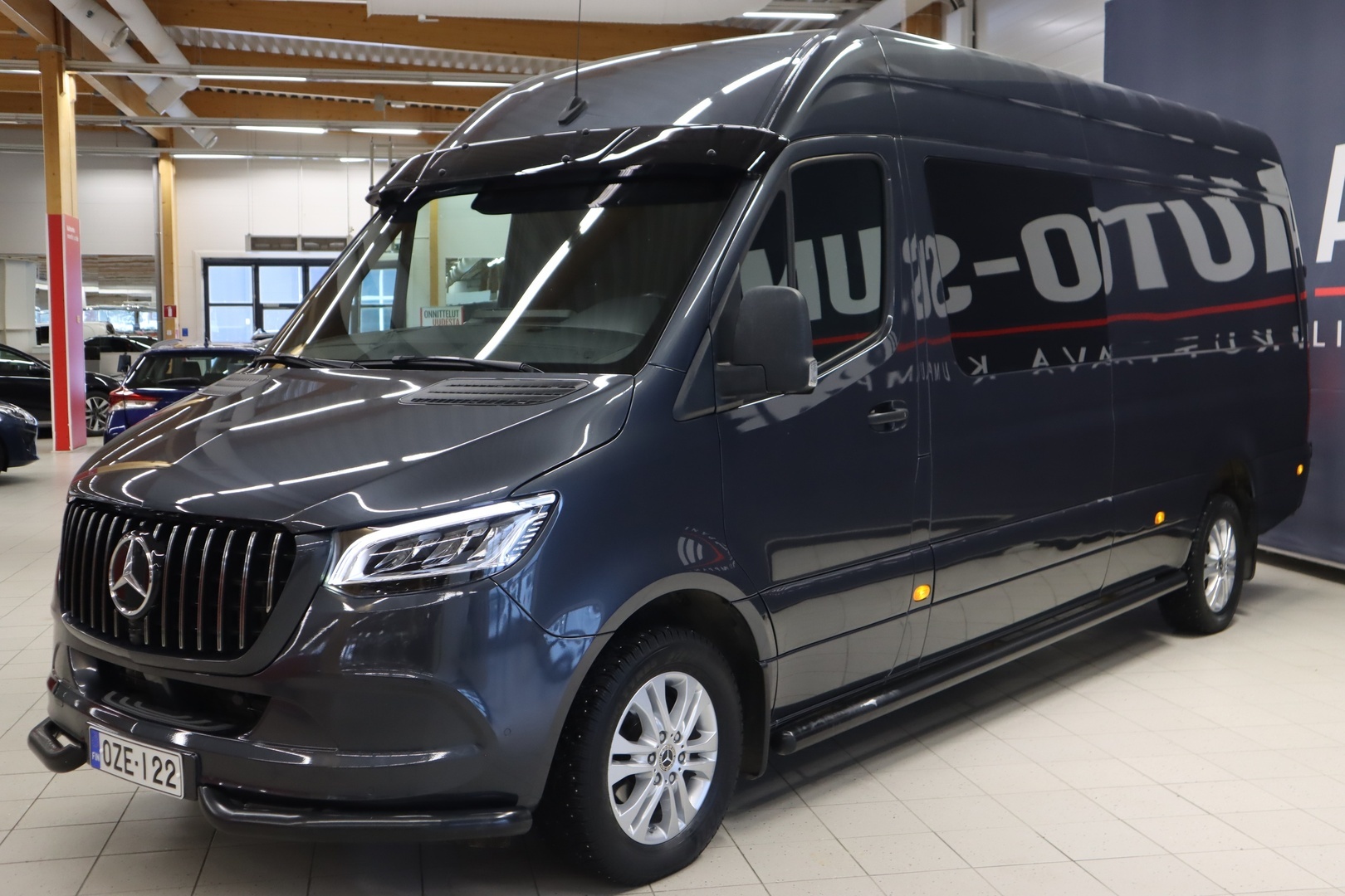MERCEDES-BENZ Sprinter 2023