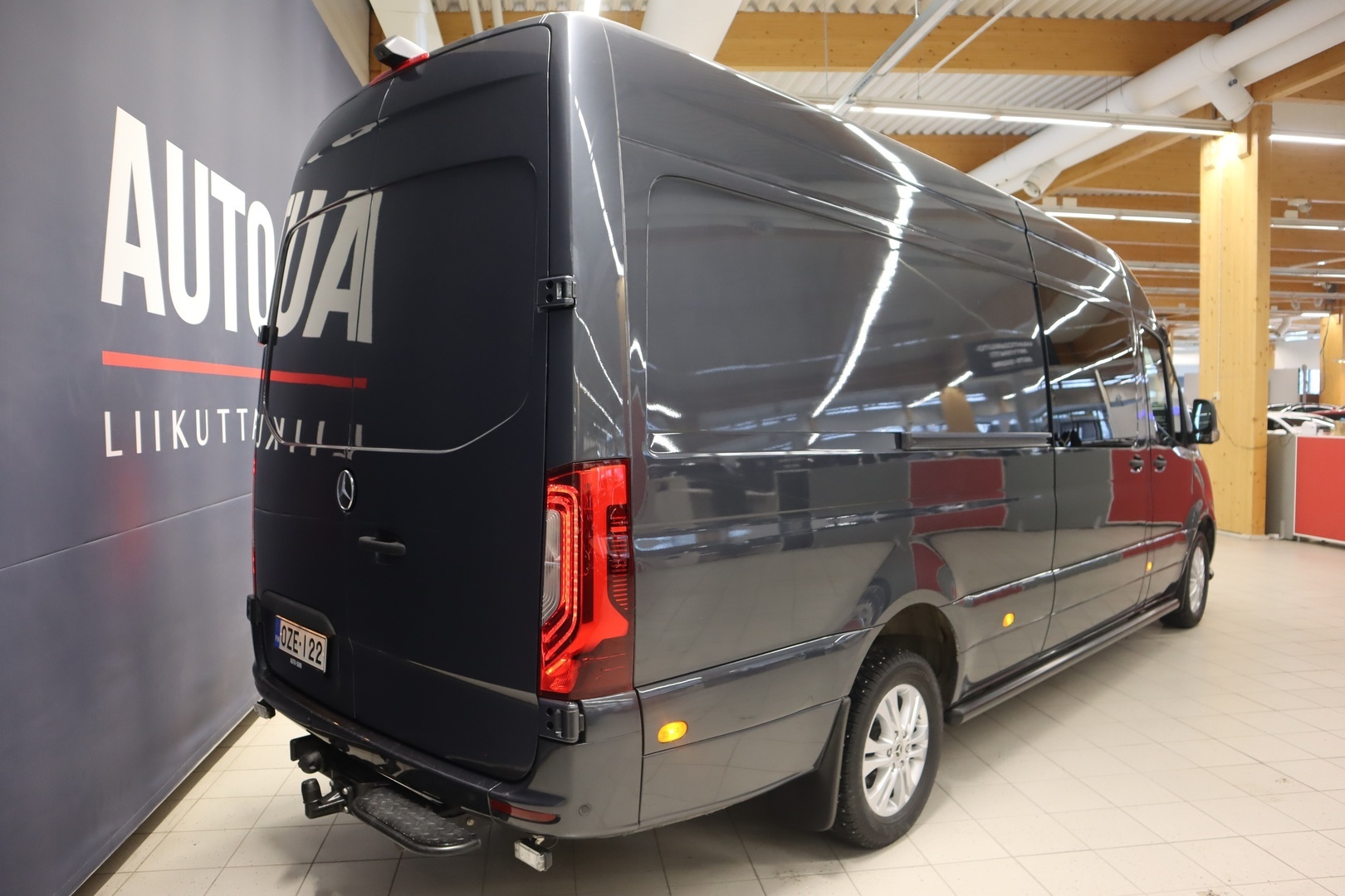 MERCEDES-BENZ Sprinter 2023