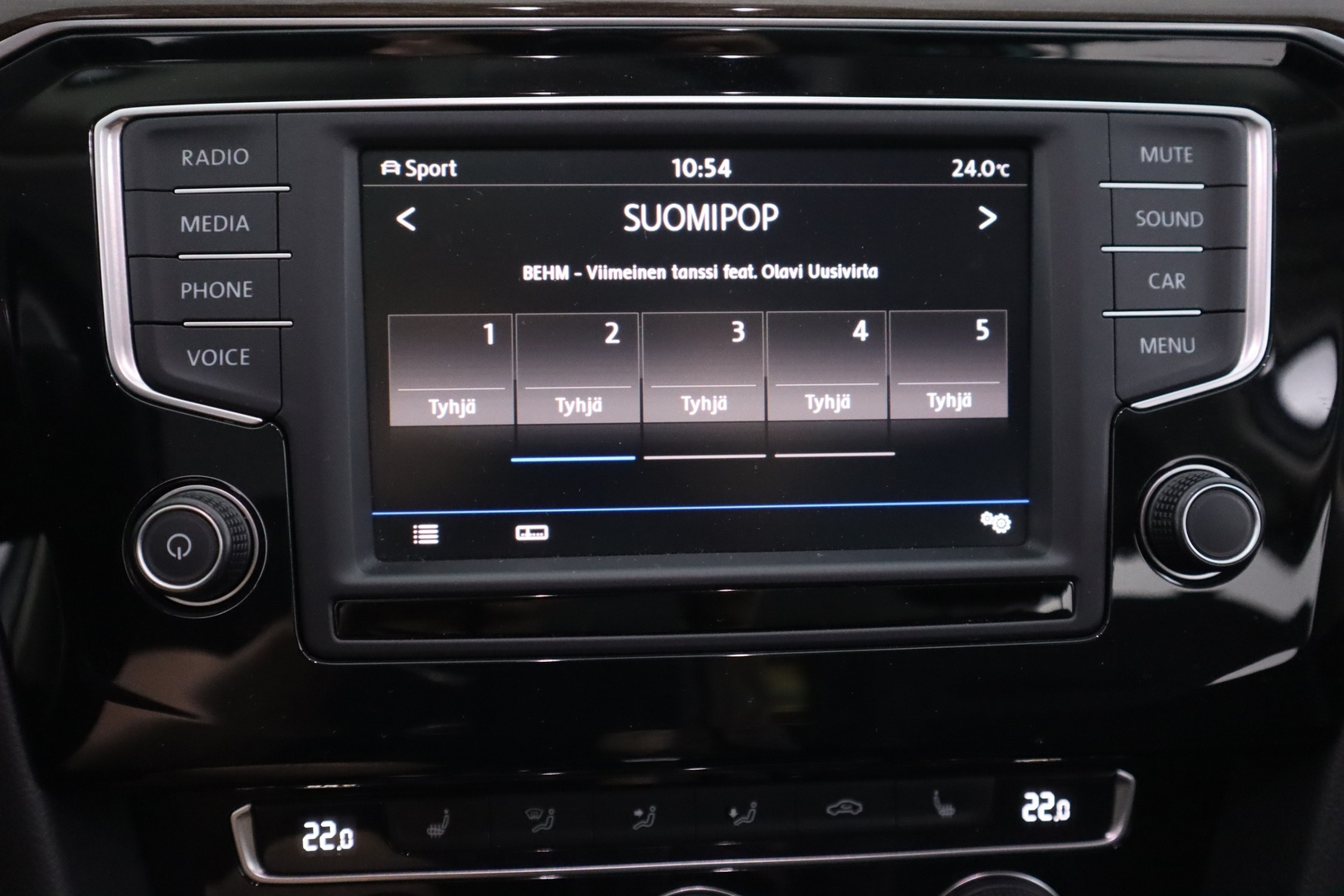 VOLKSWAGEN Passat 2017