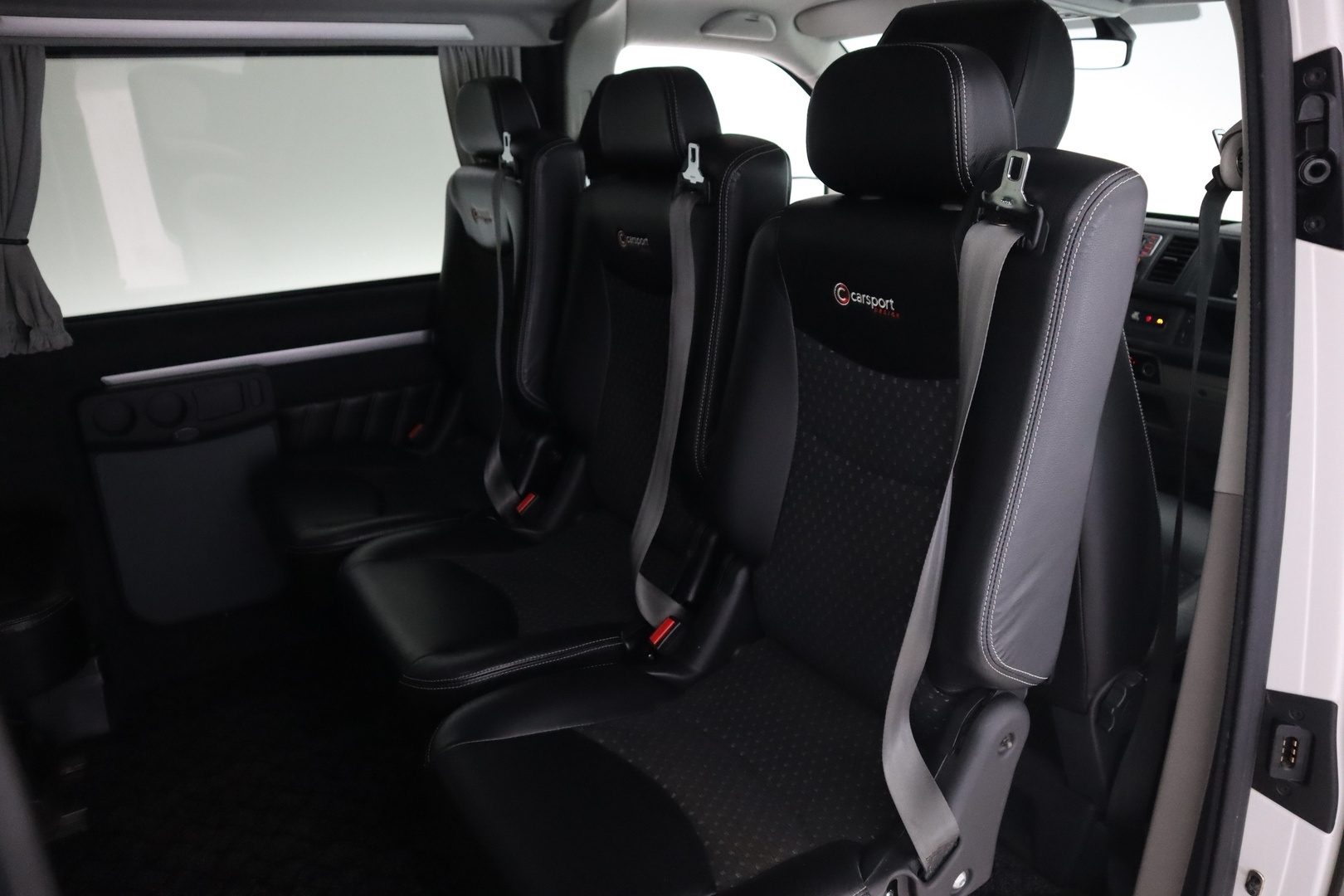 VOLKSWAGEN Transporter 2017