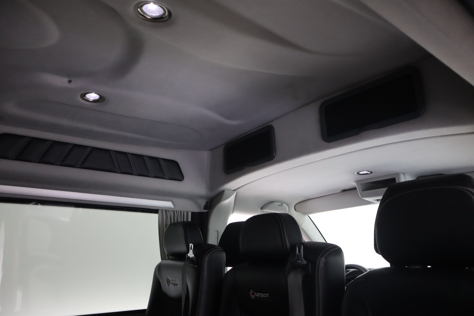 VOLKSWAGEN Transporter 2017