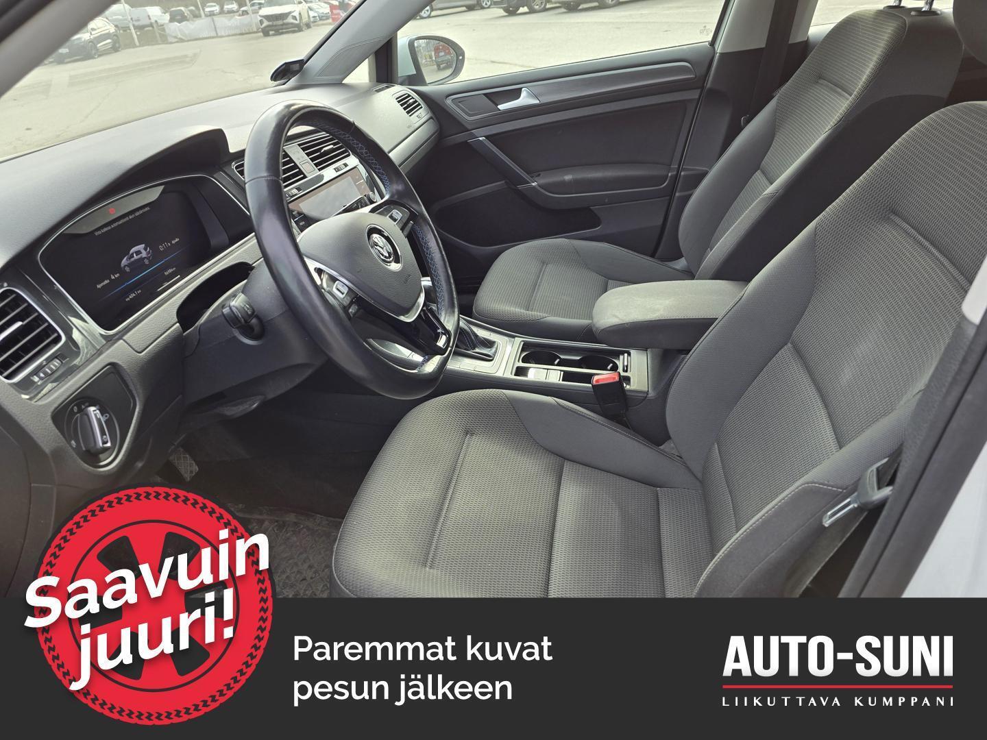 VOLKSWAGEN Golf 2019