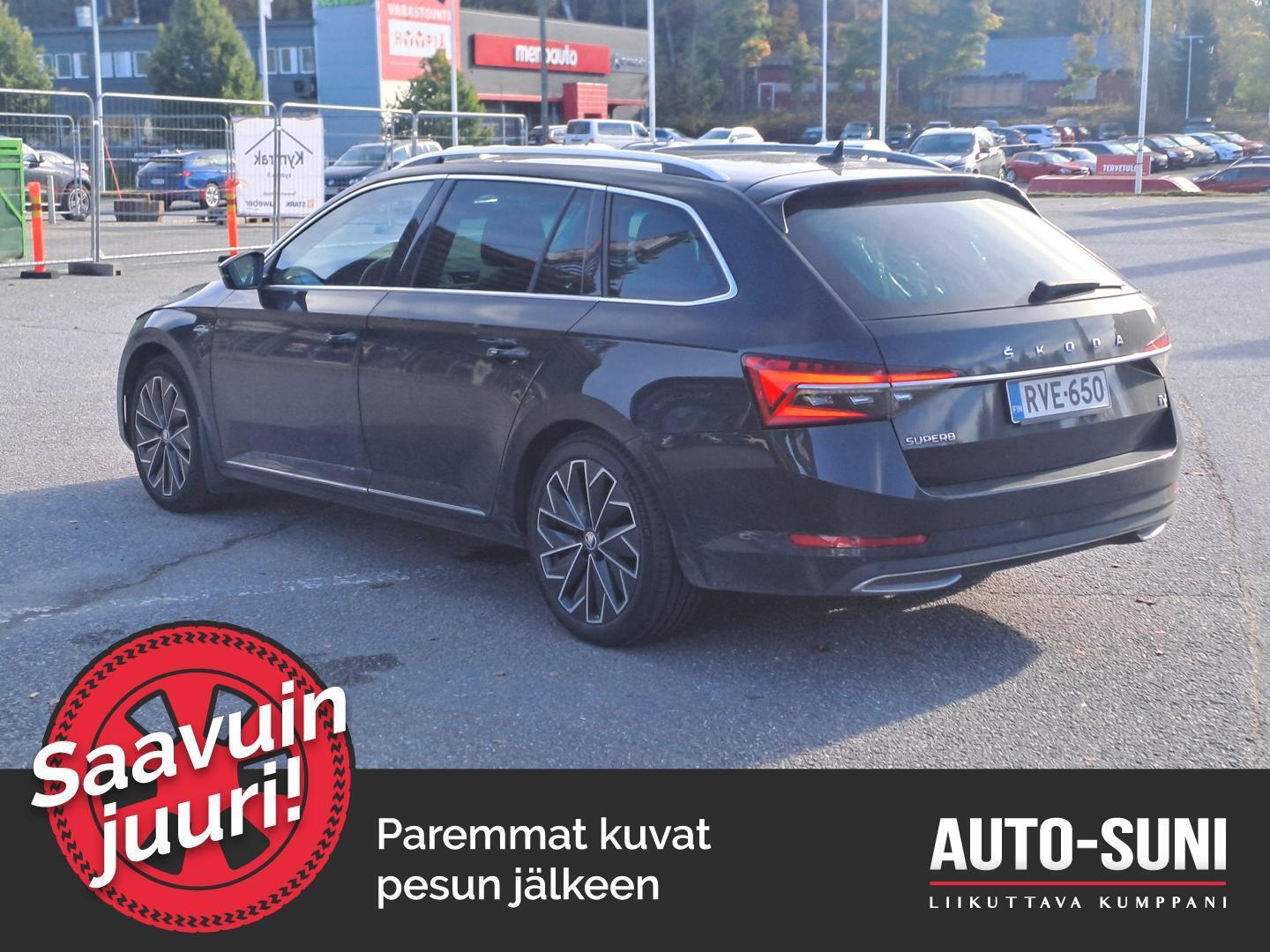 SKODA Superb 2023