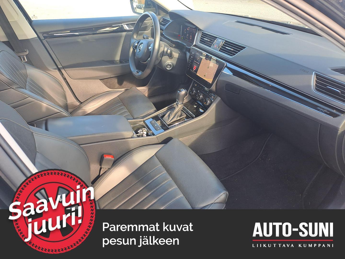 SKODA Superb 2023