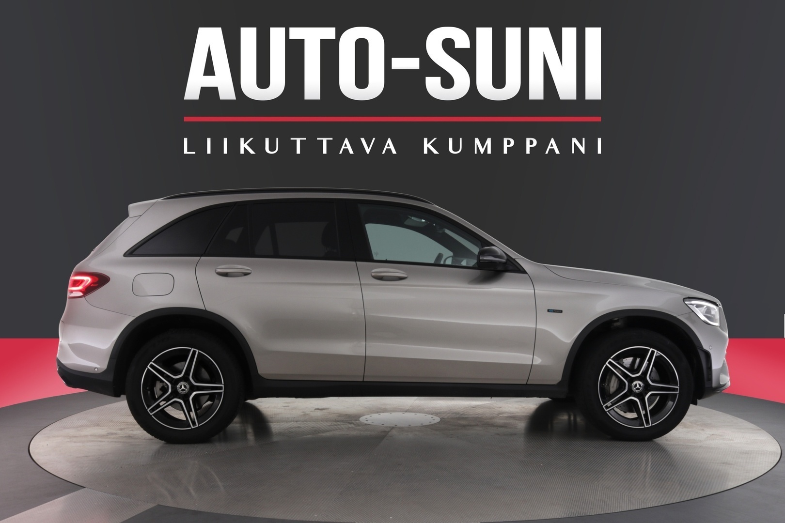 MERCEDES-BENZ GLC 2020