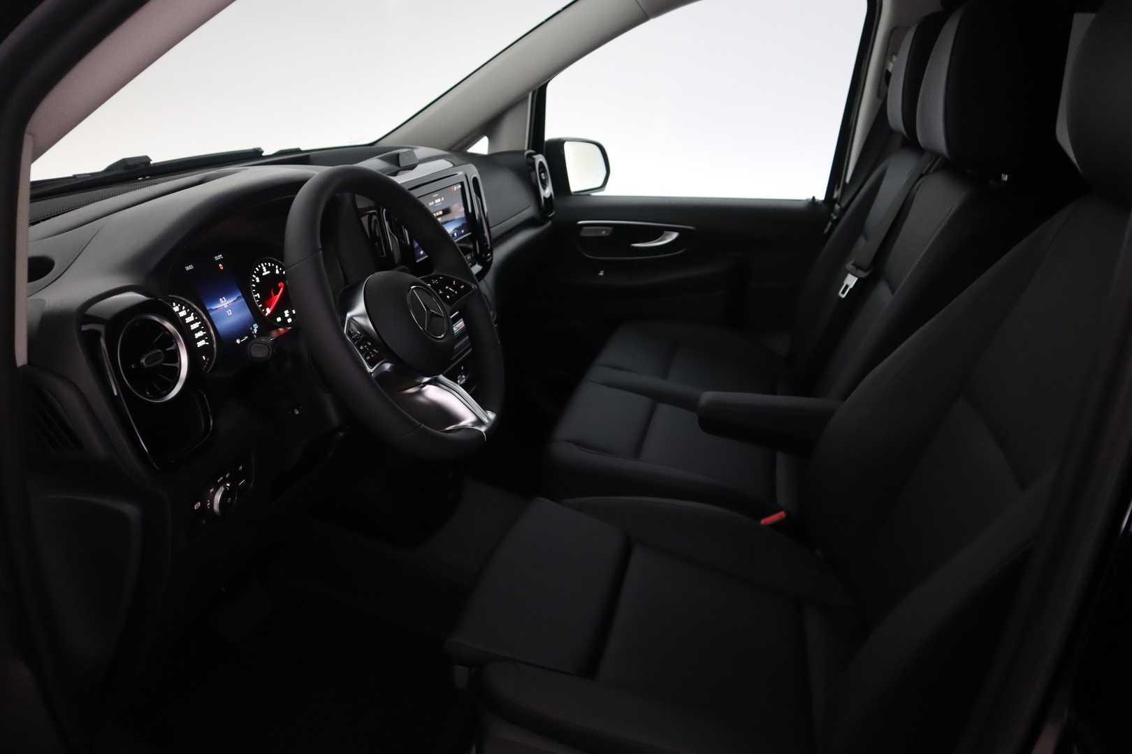 MERCEDES-BENZ Vito 2026