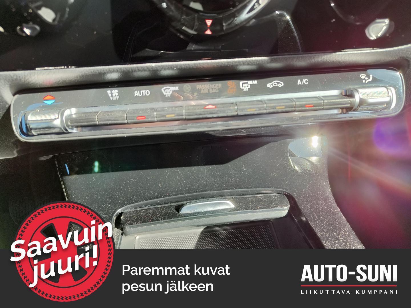 MERCEDES-BENZ A 2020