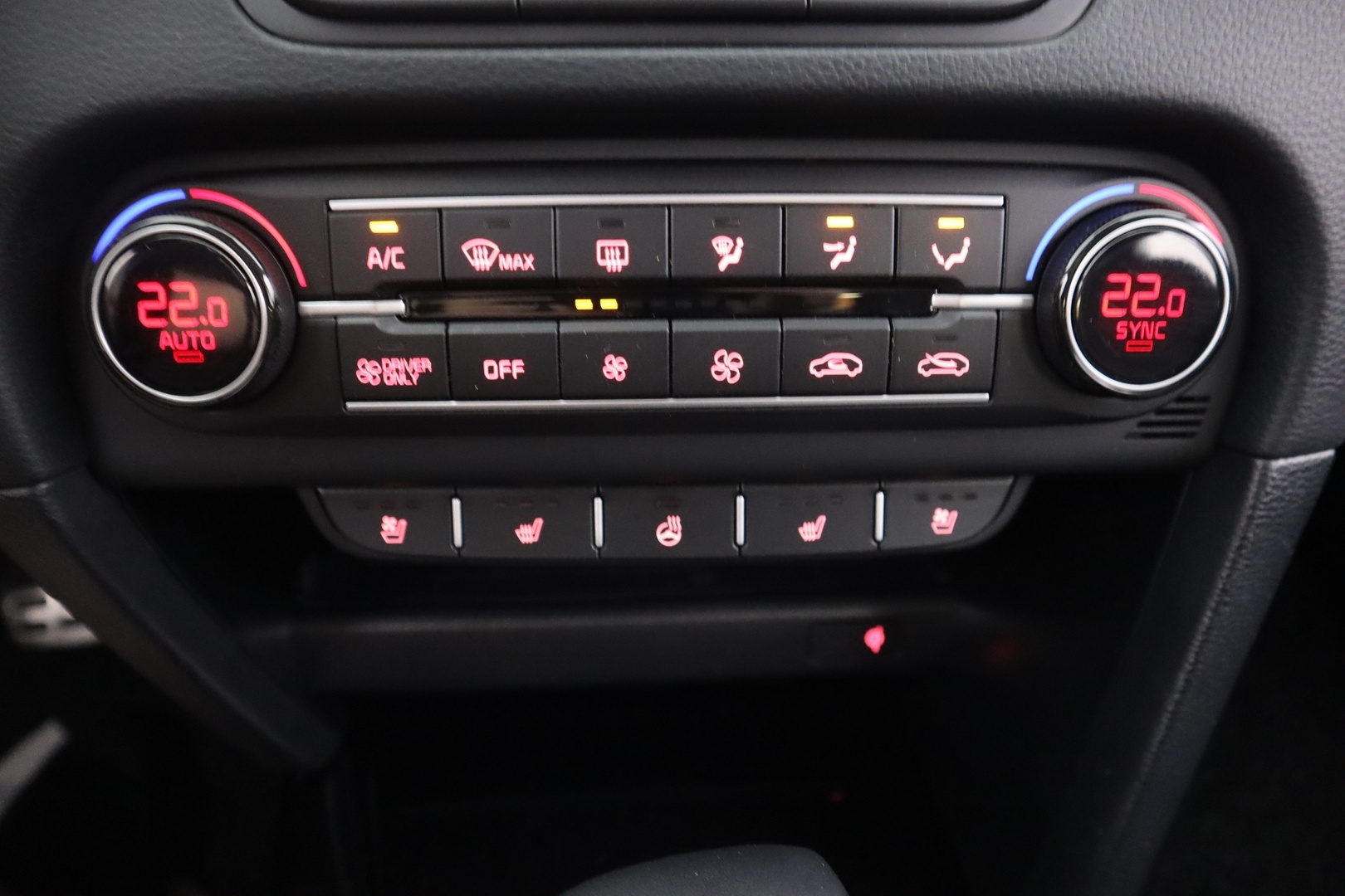 KIA XCeed 2025