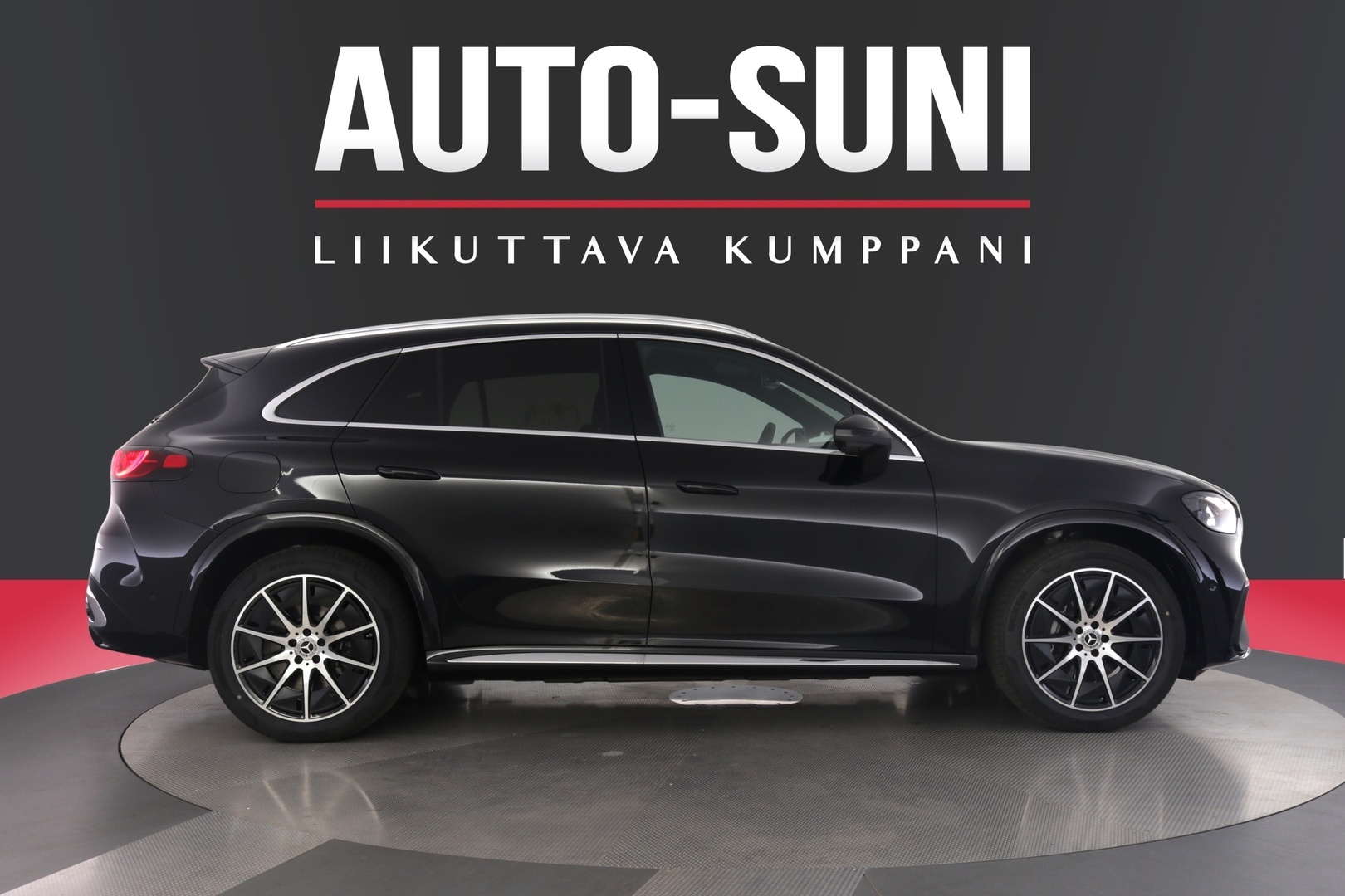 MERCEDES-BENZ GLC 2026