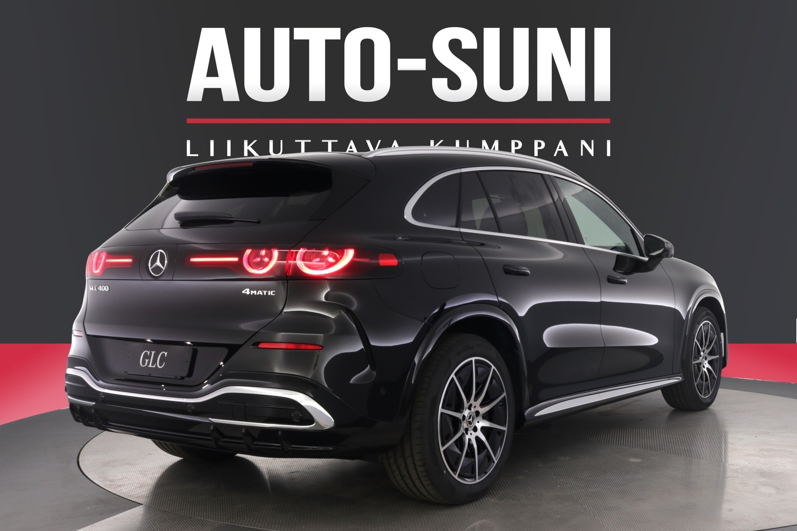 MERCEDES-BENZ GLC 2026