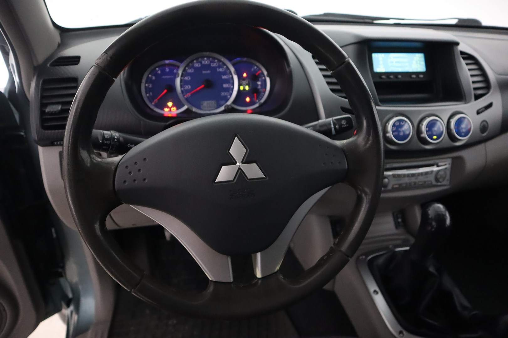 MITSUBISHI L200 2006