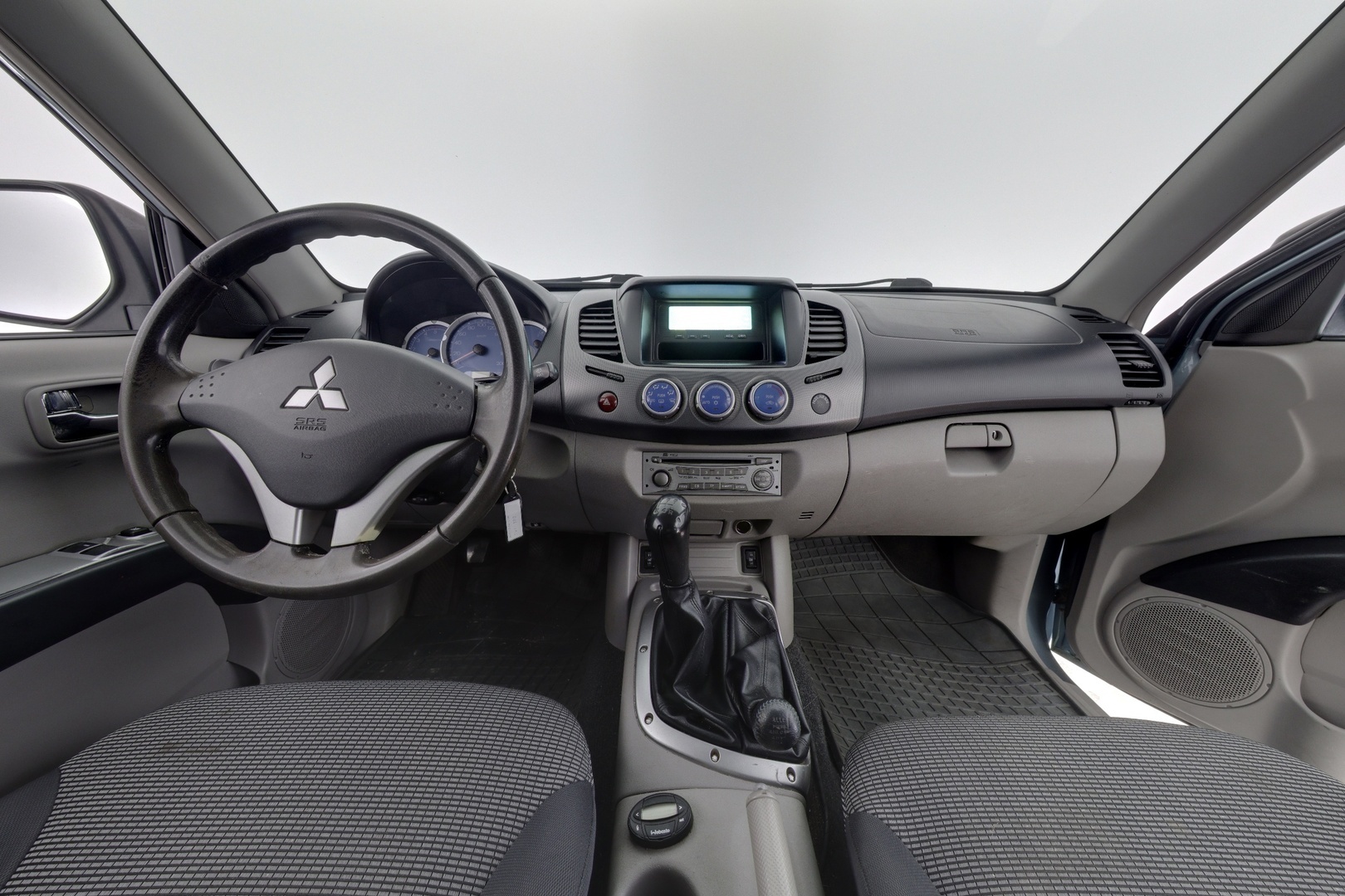 MITSUBISHI L200 2006
