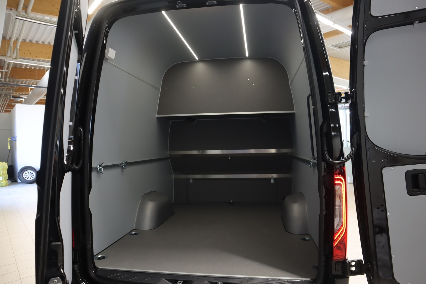 MERCEDES-BENZ Sprinter 2026