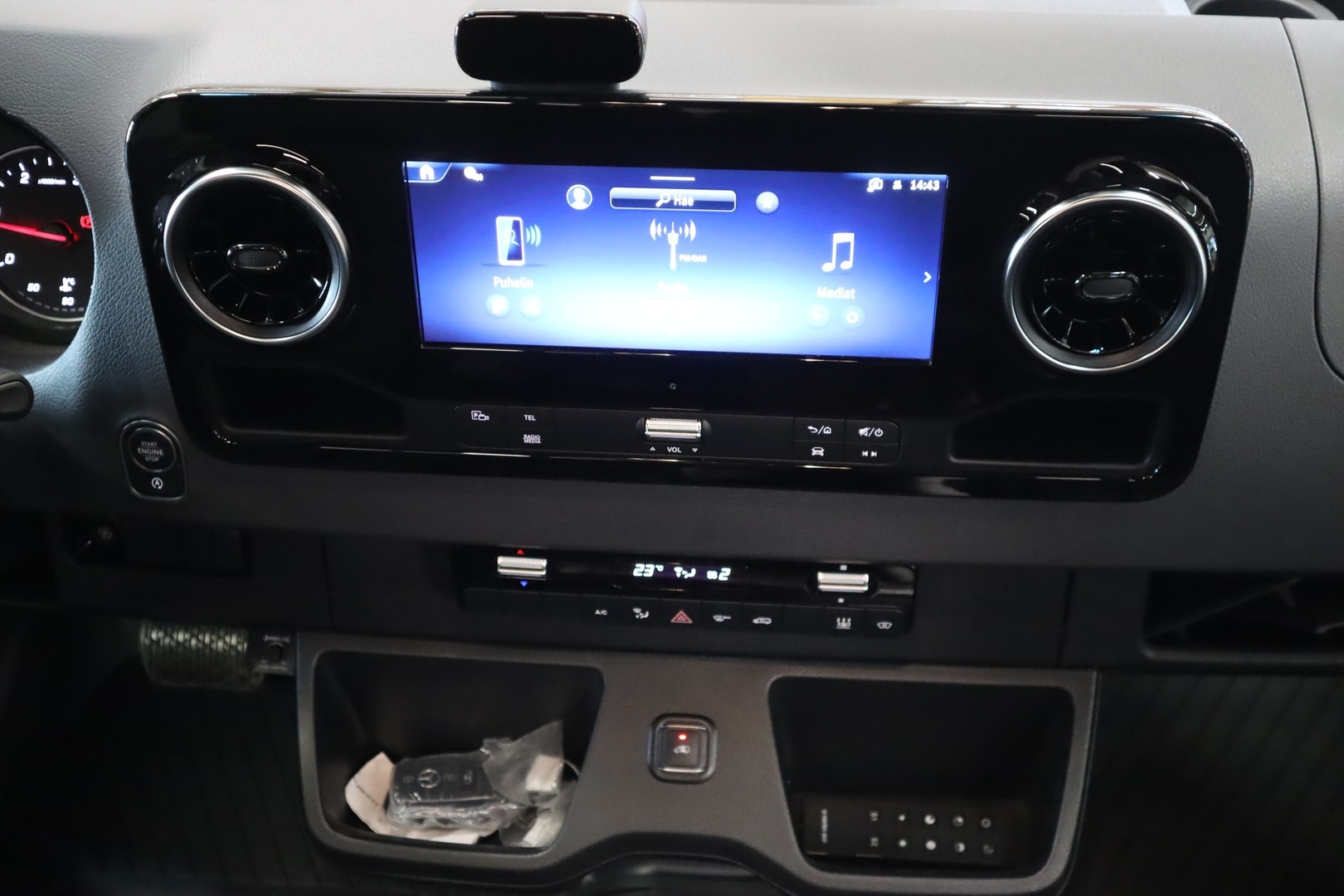 MERCEDES-BENZ Sprinter 2026