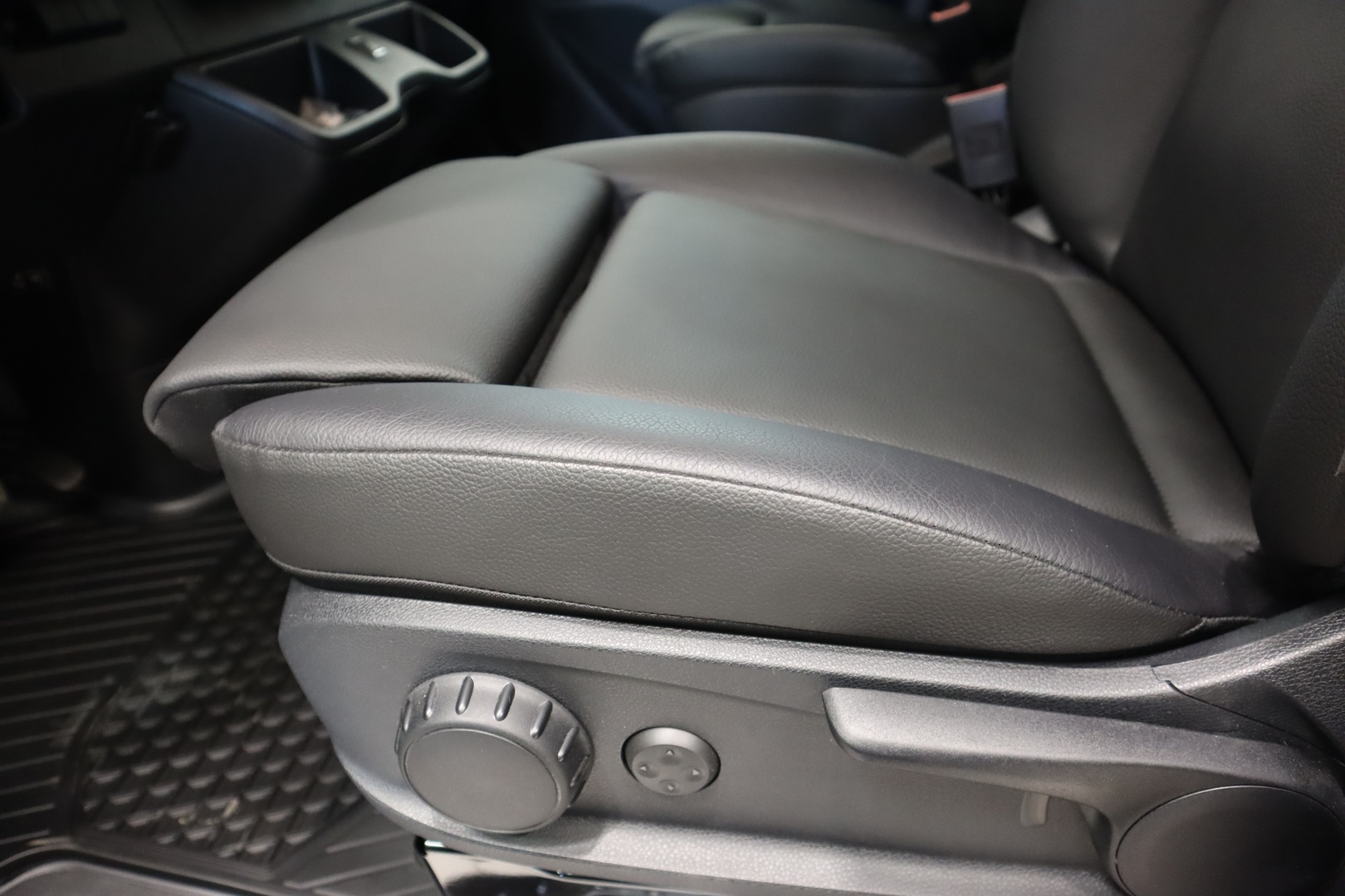 MERCEDES-BENZ Sprinter 2026