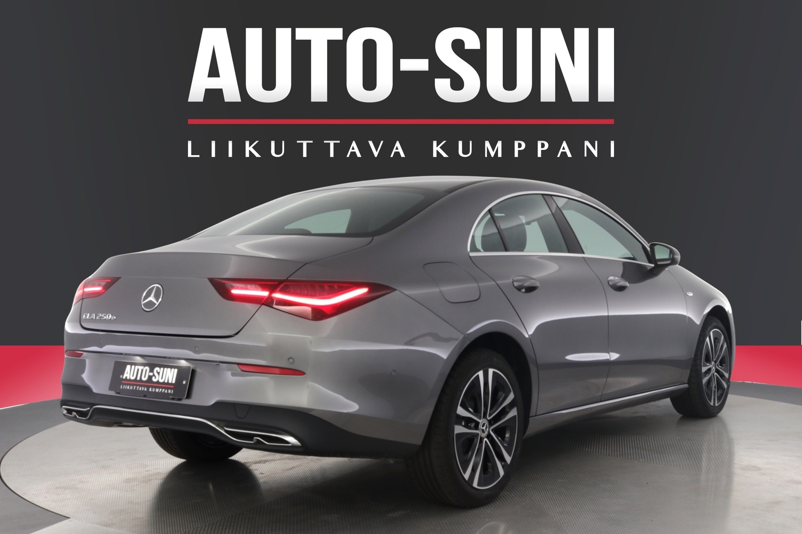 MERCEDES-BENZ CLA 2025