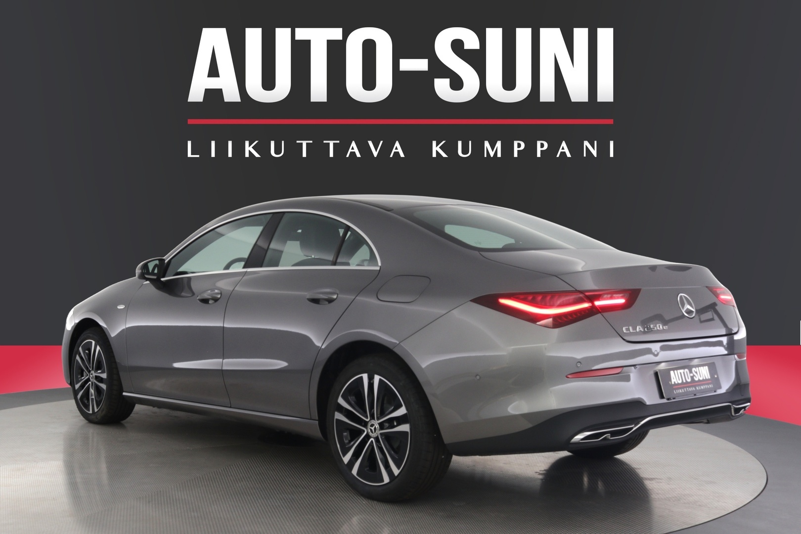 MERCEDES-BENZ CLA 2025