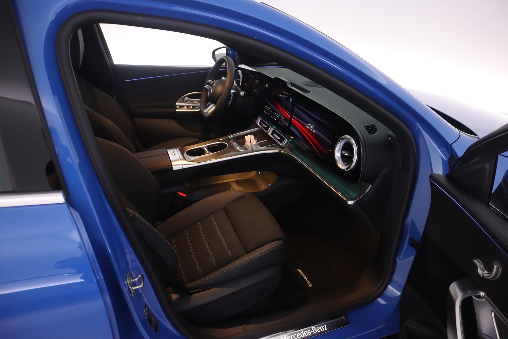 MERCEDES-BENZ C 2026