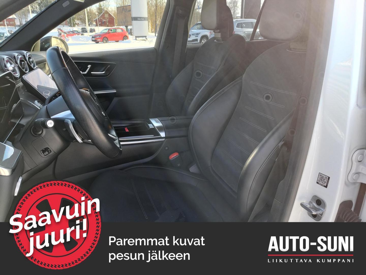 MERCEDES-BENZ GLC 2023