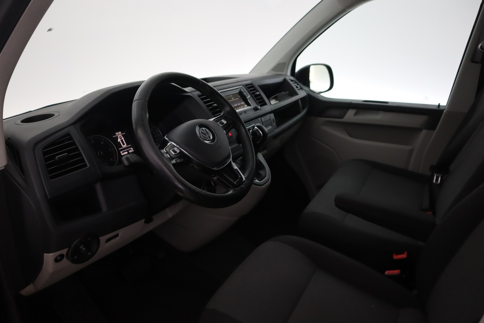 VOLKSWAGEN Transporter 2017