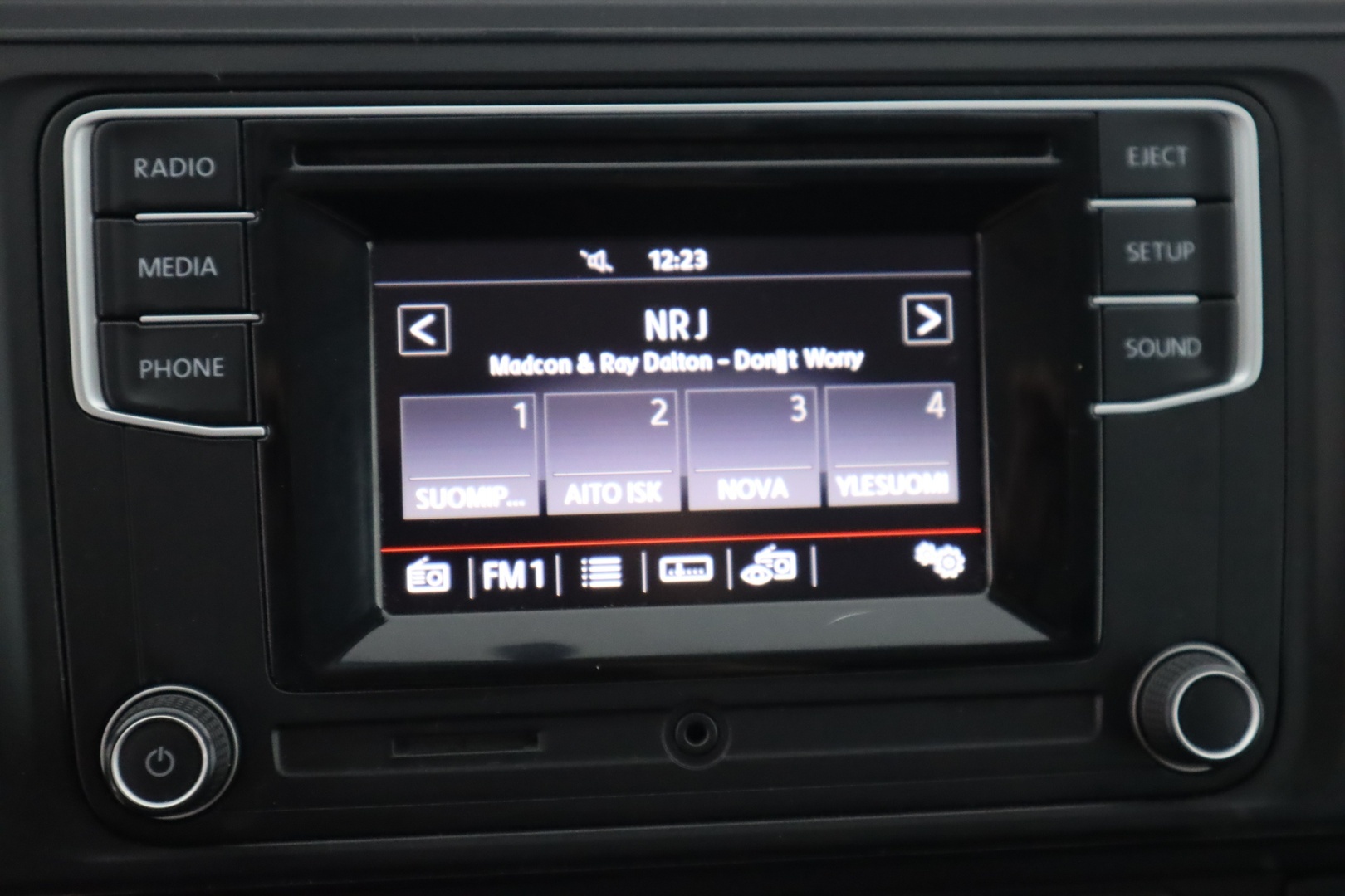 VOLKSWAGEN Transporter 2017