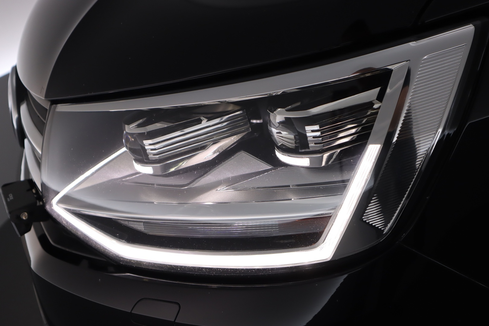 VOLKSWAGEN Transporter 2017