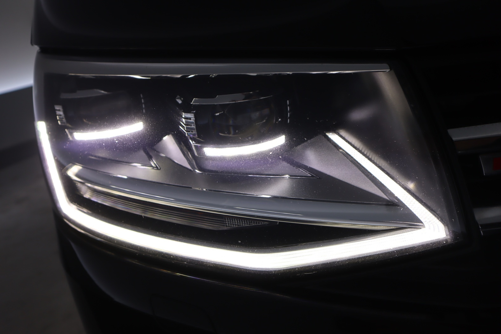 VOLKSWAGEN Transporter 2017