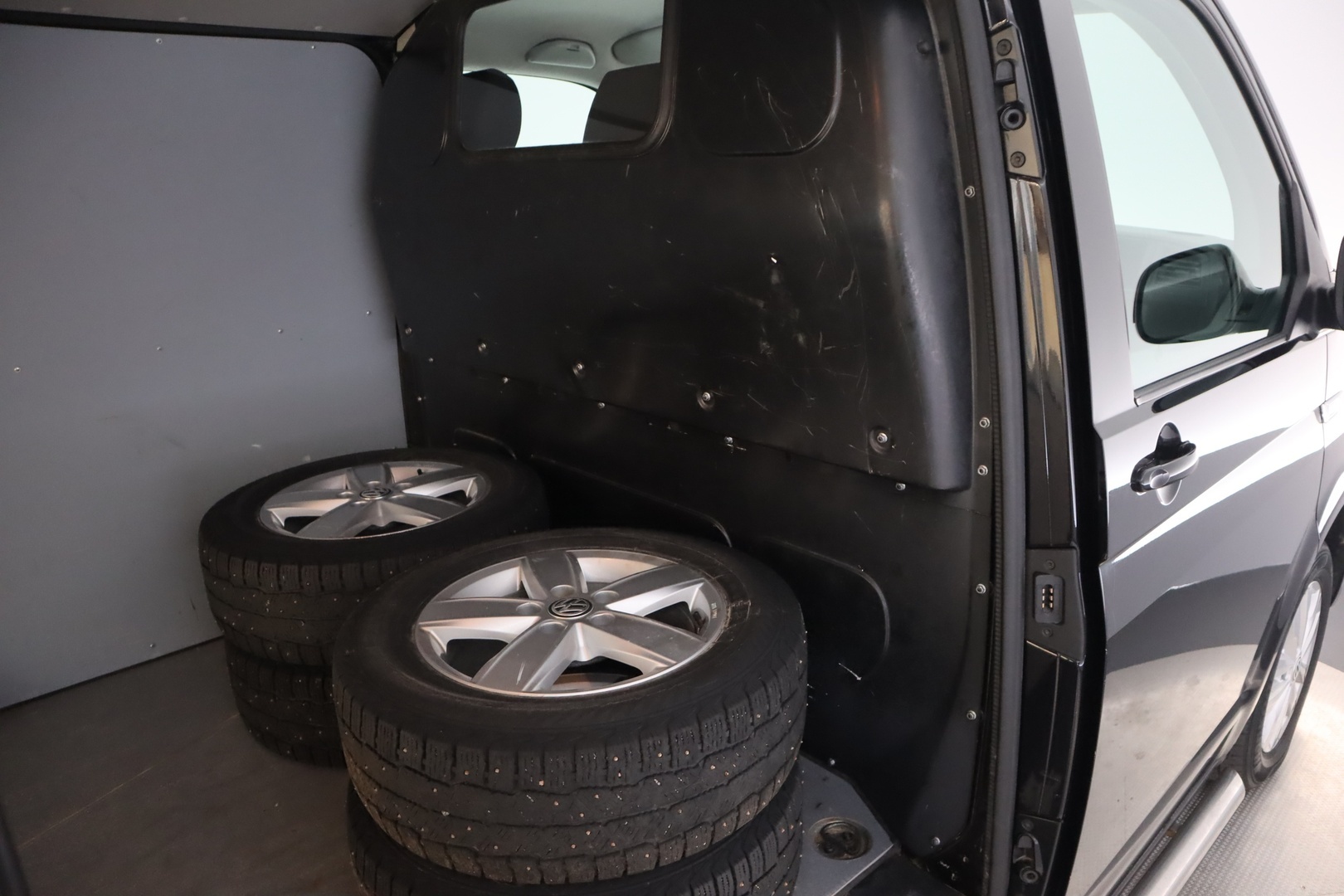 VOLKSWAGEN Transporter 2017