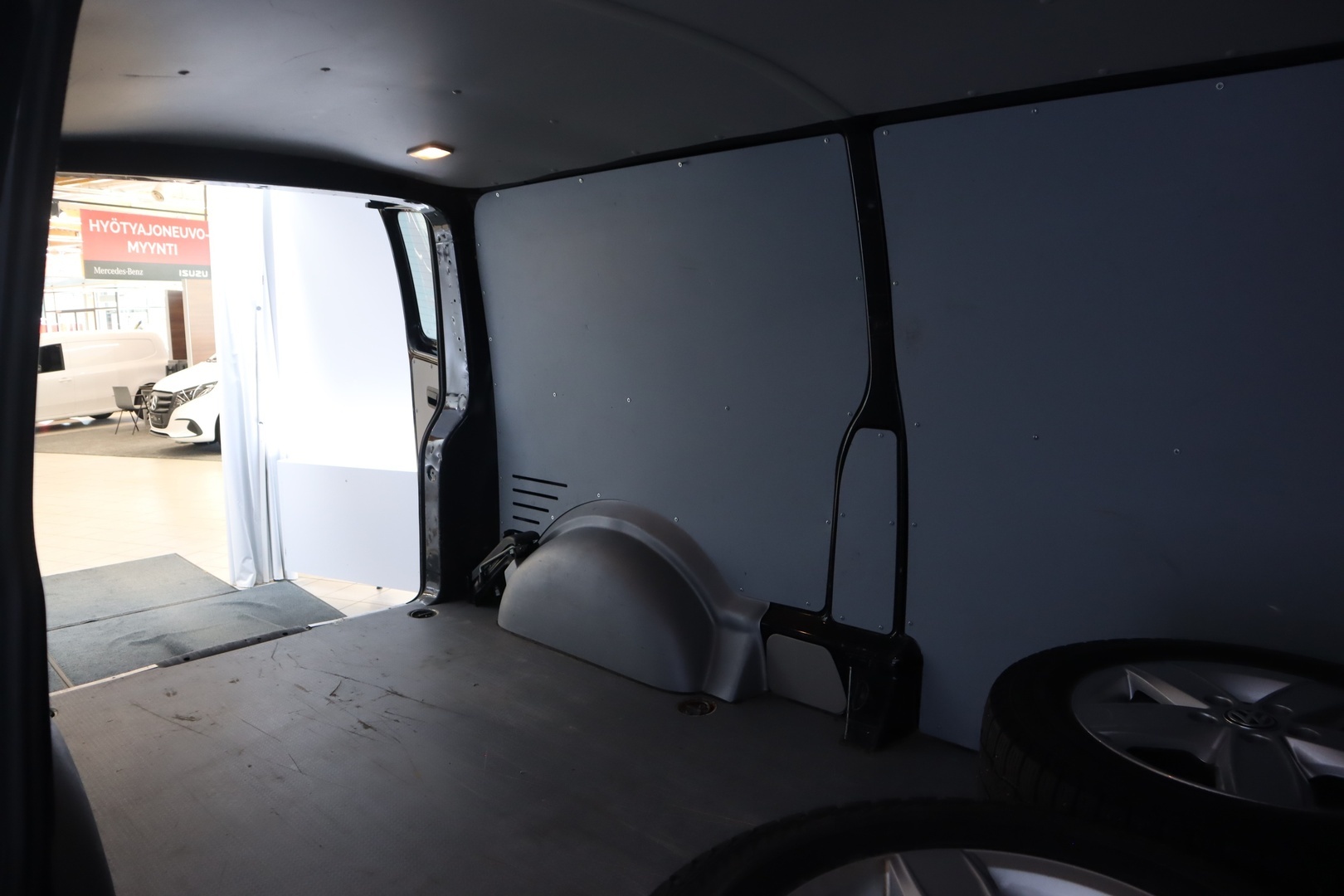 VOLKSWAGEN Transporter 2017