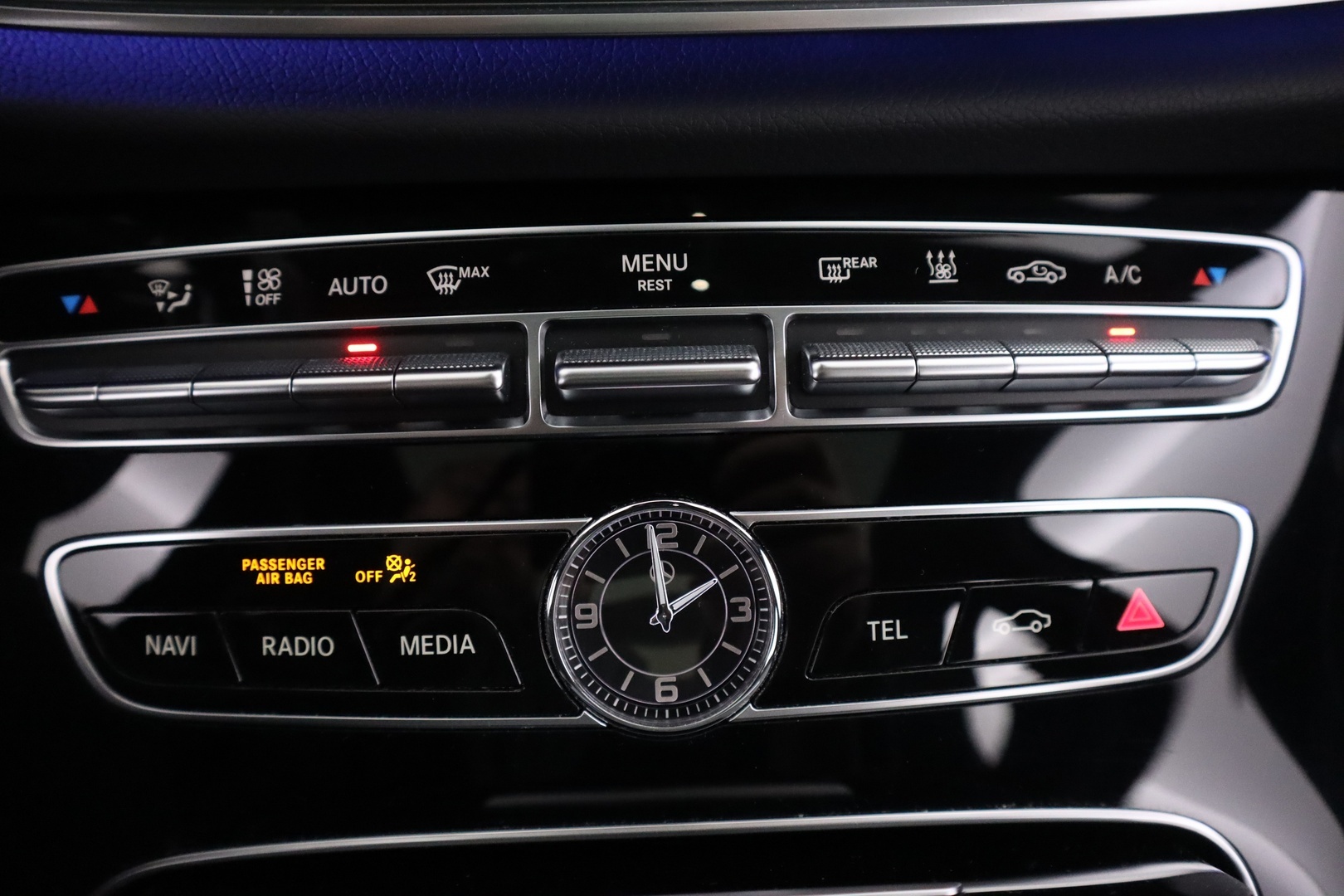 MERCEDES-BENZ E 2017