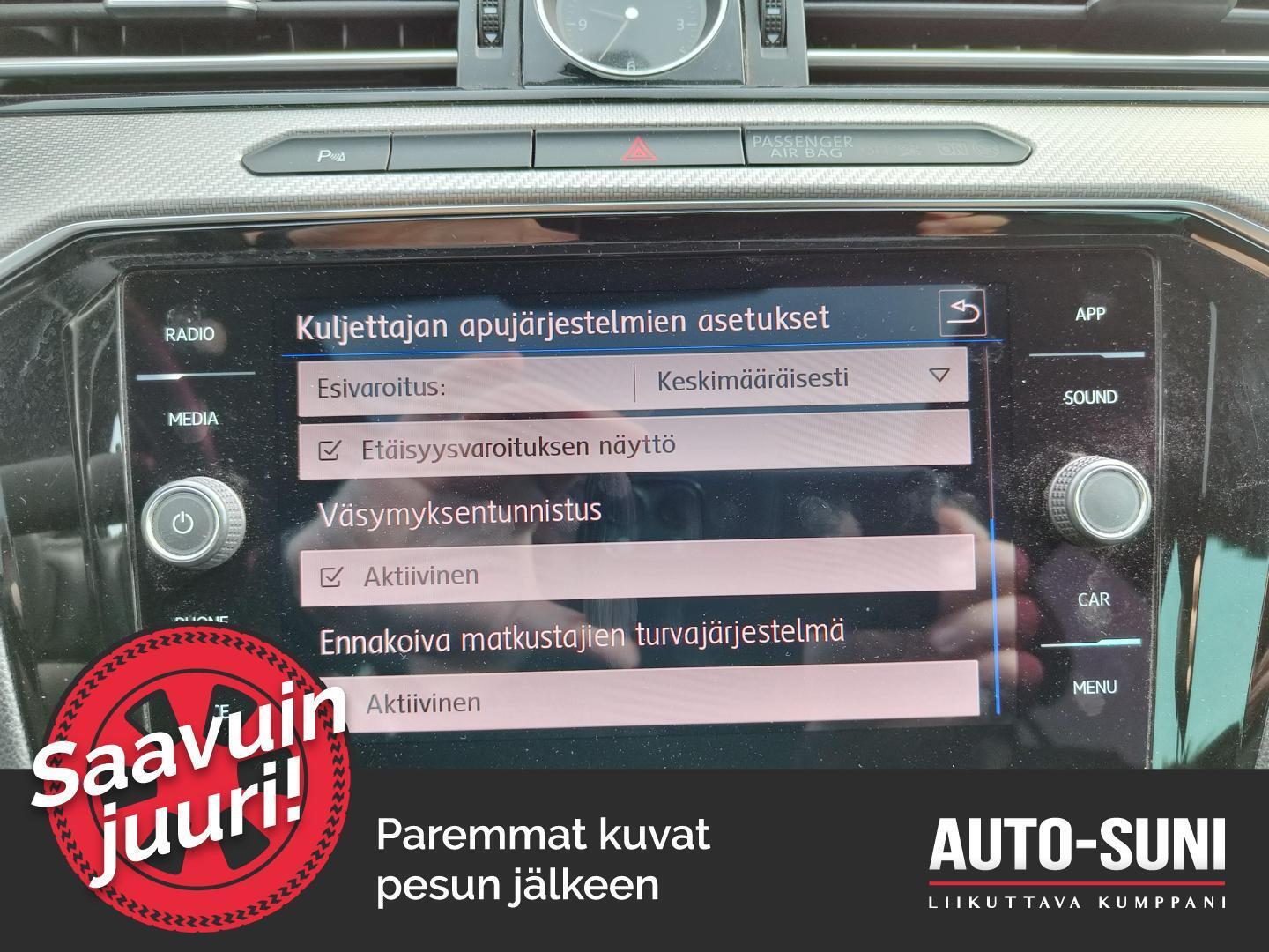VOLKSWAGEN Passat 2017