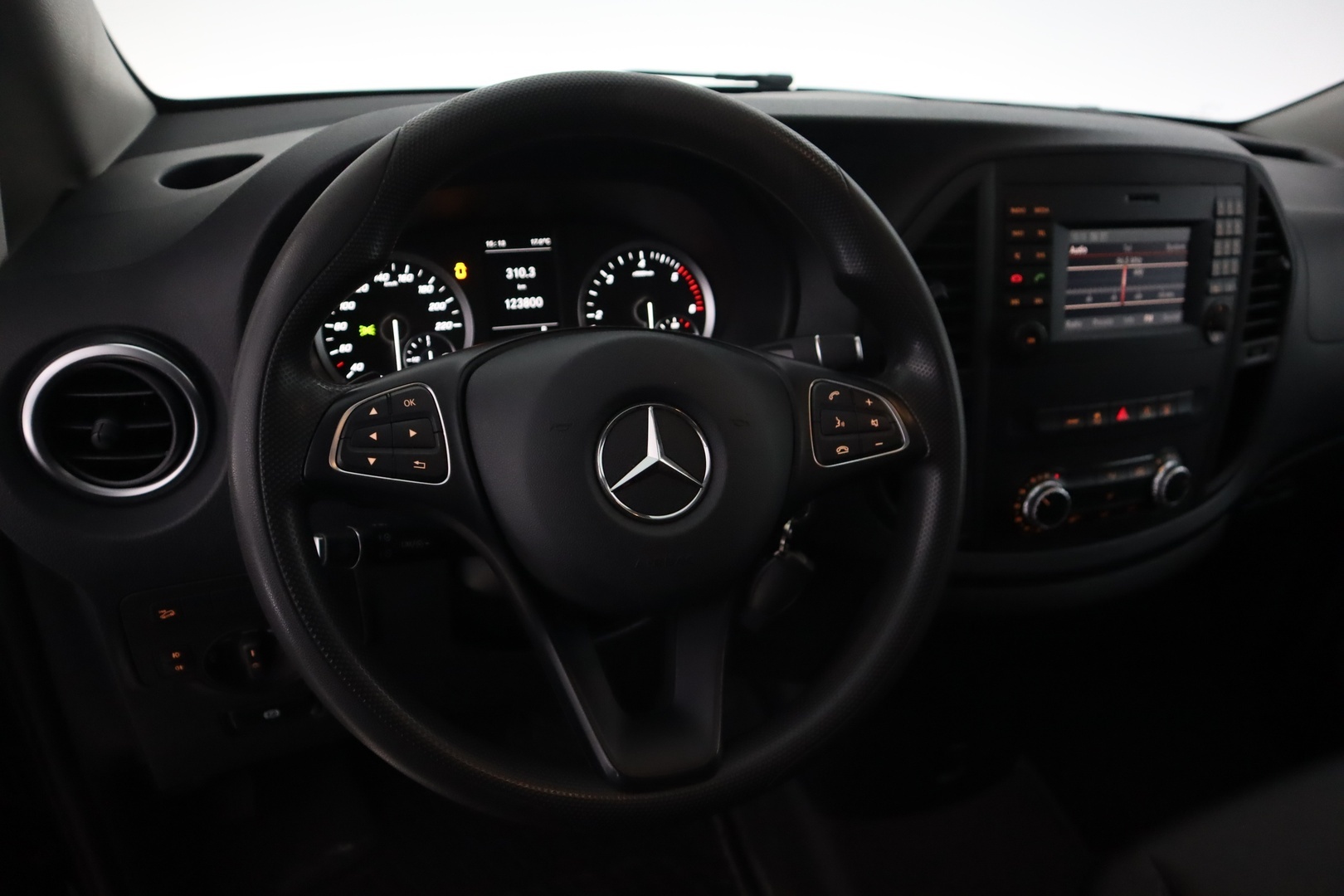 MERCEDES-BENZ Vito 2020