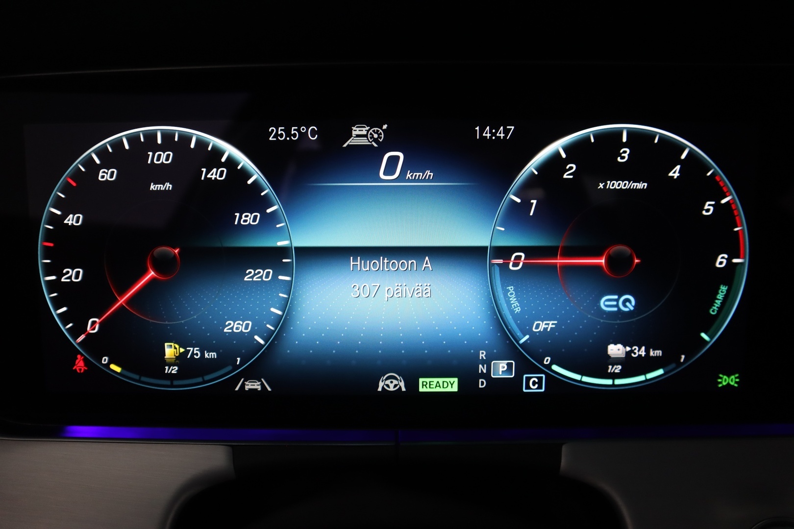 MERCEDES-BENZ E 2021