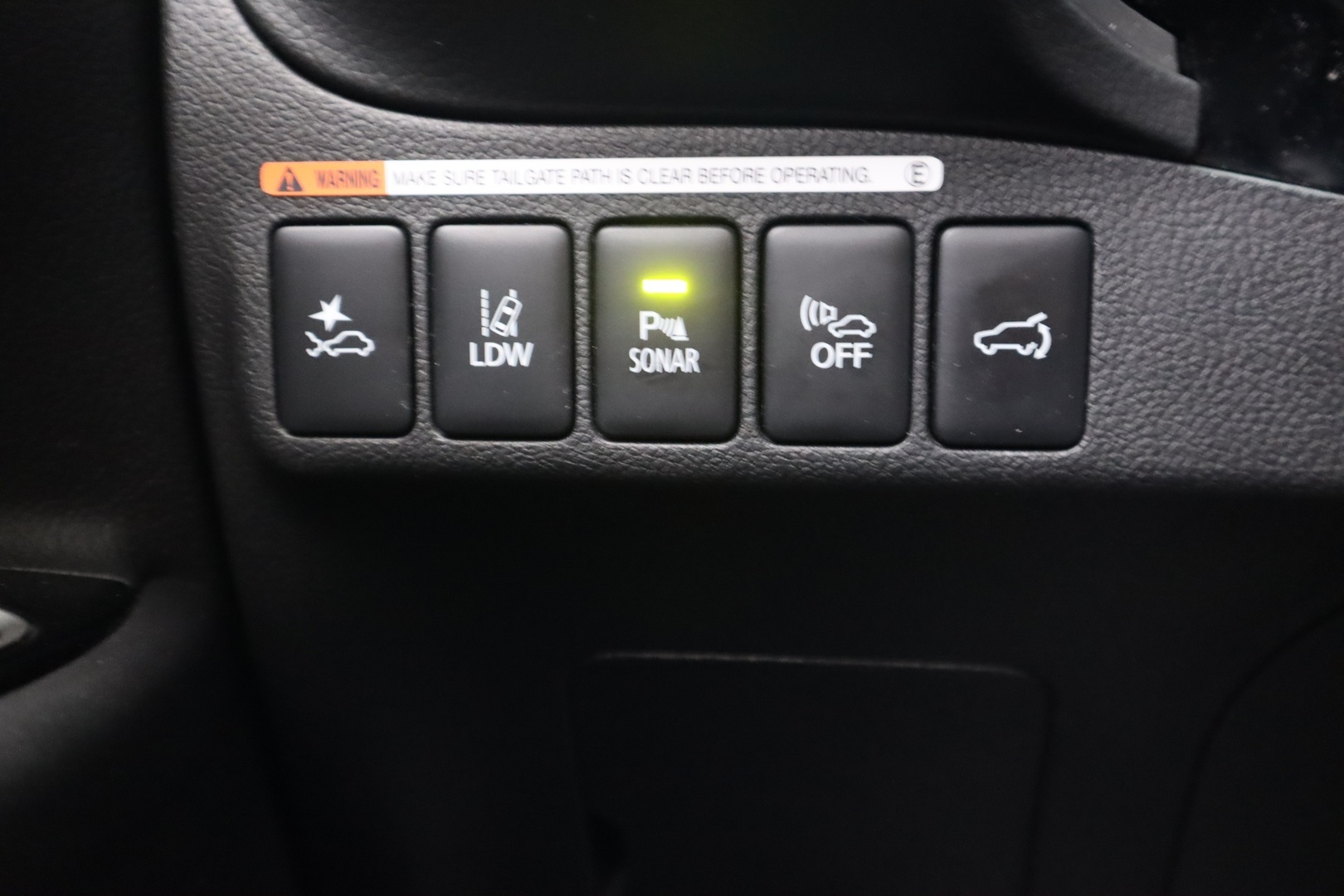 MITSUBISHI Outlander PHEV 2018