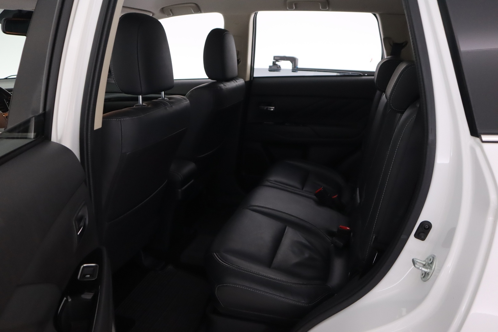 MITSUBISHI Outlander PHEV 2018