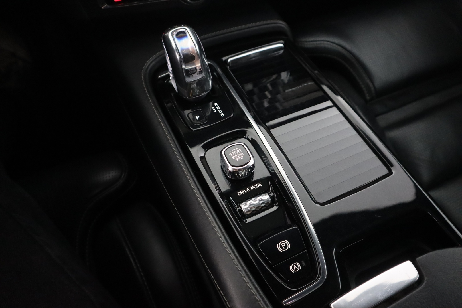 VOLVO S90 2018