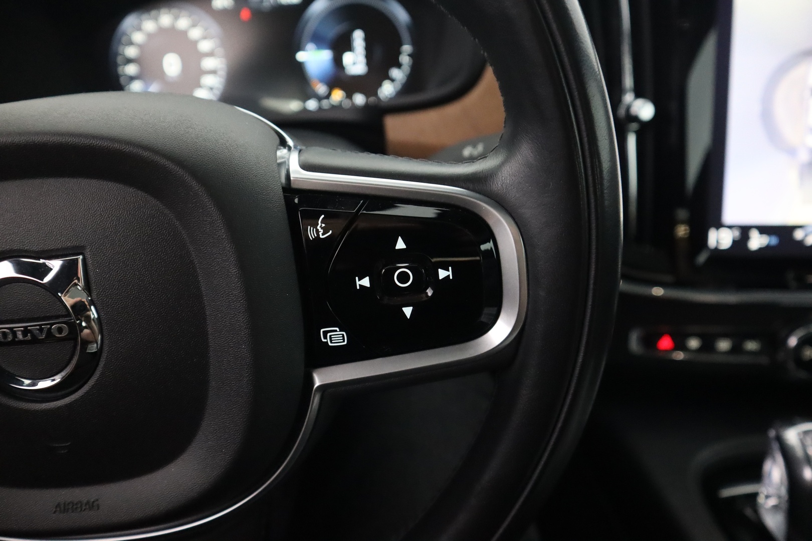 VOLVO S90 2018