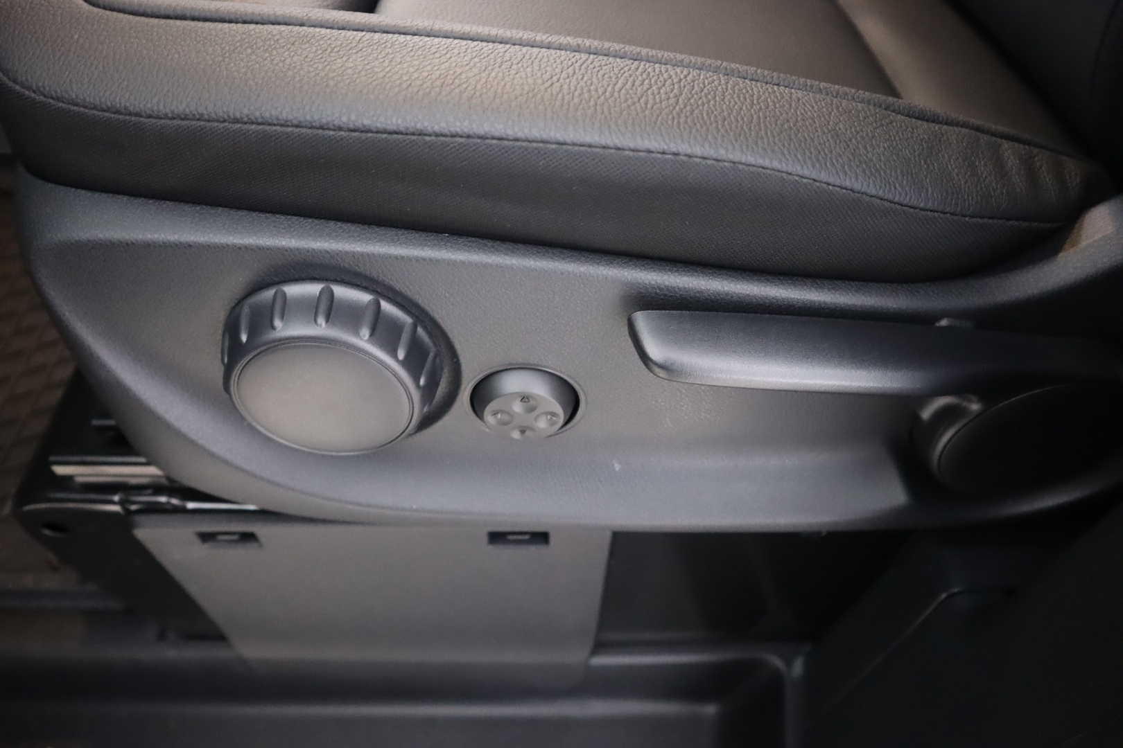 MERCEDES-BENZ Vito 2025