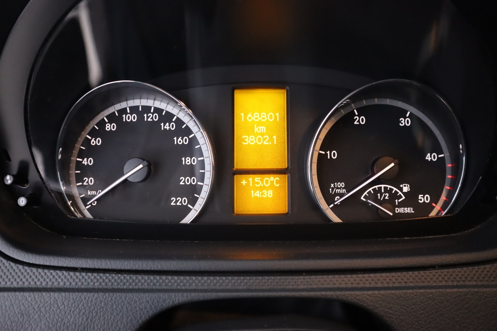 MERCEDES-BENZ Vito 2014