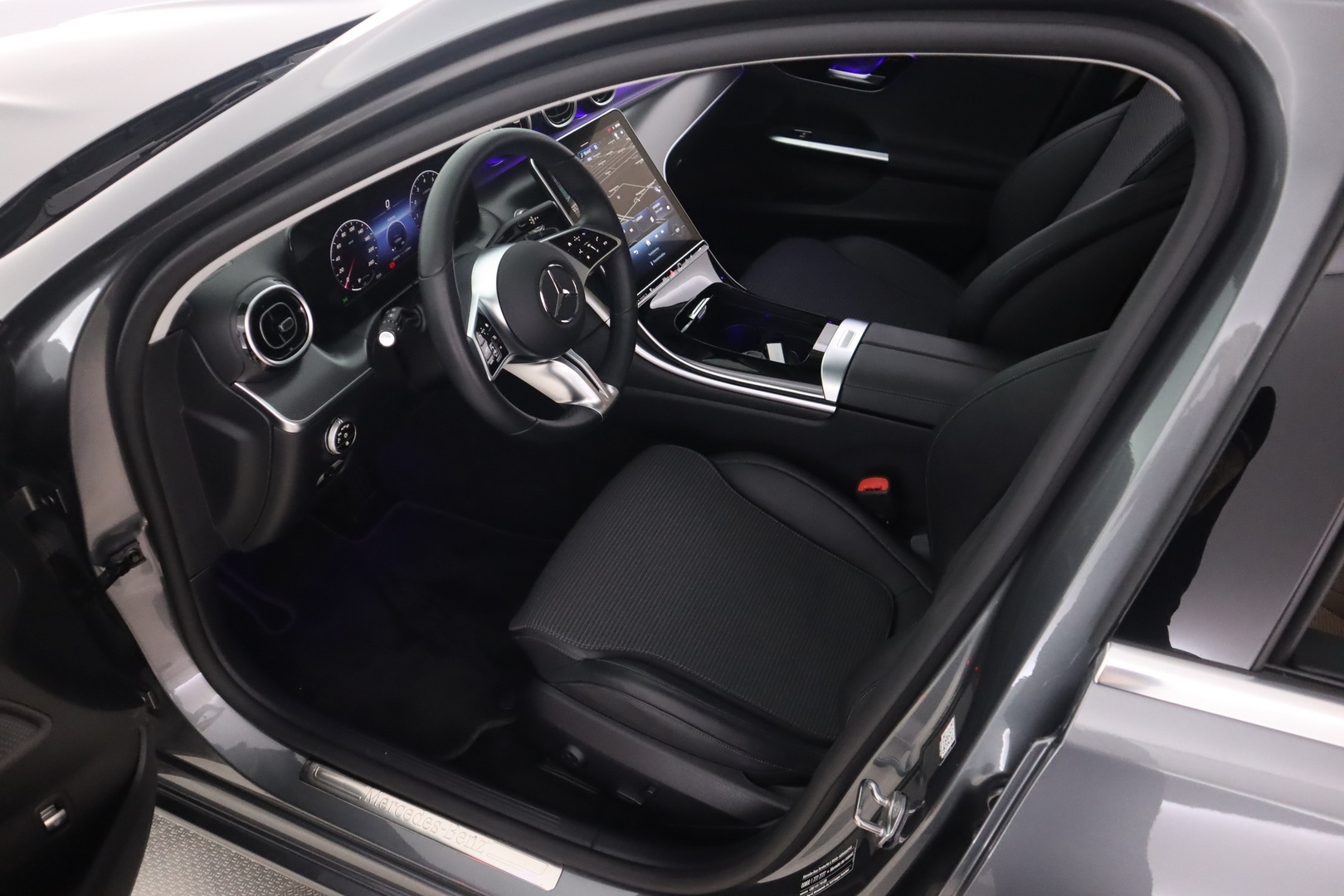 MERCEDES-BENZ C 2022