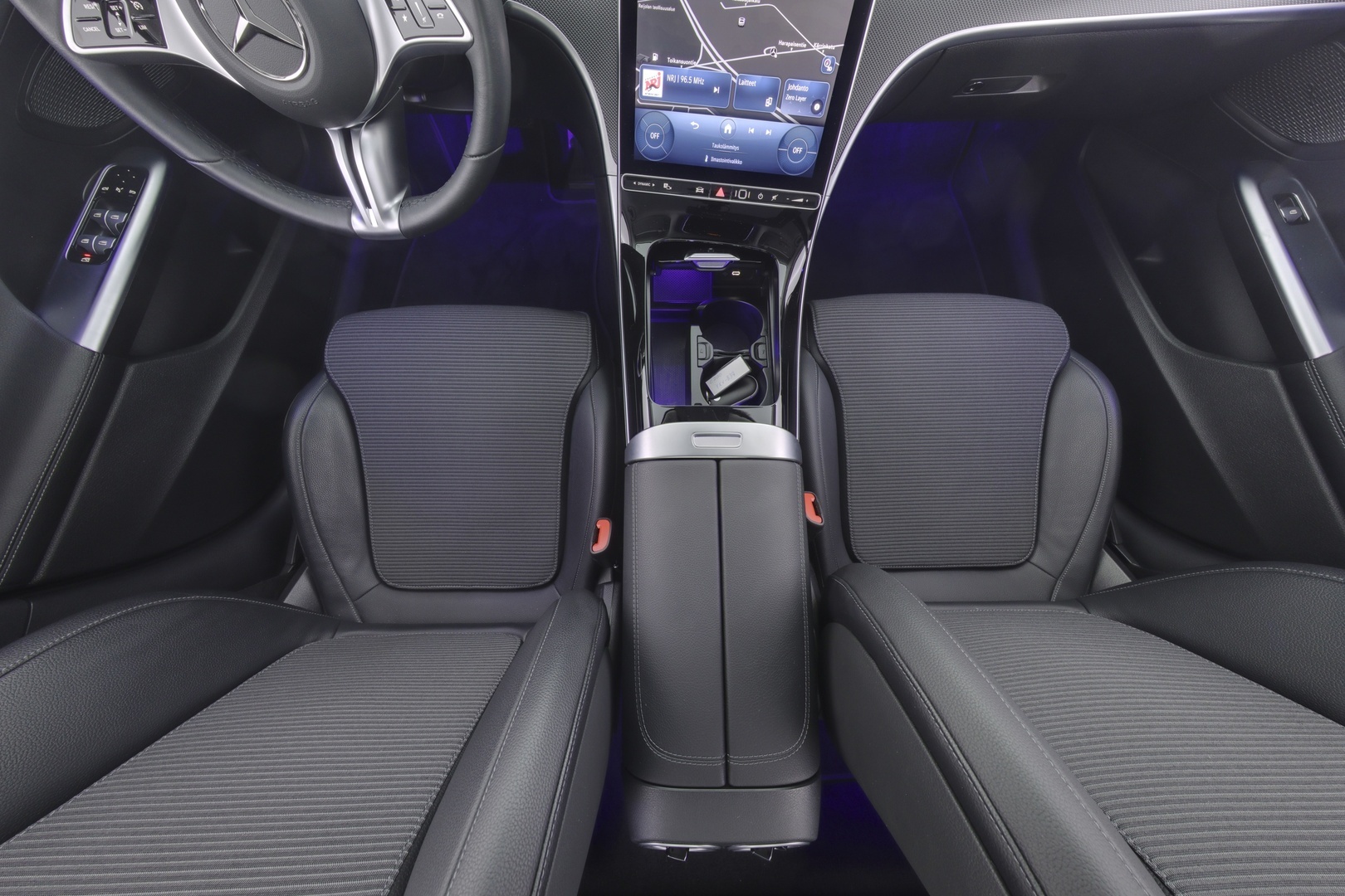 MERCEDES-BENZ C 2022