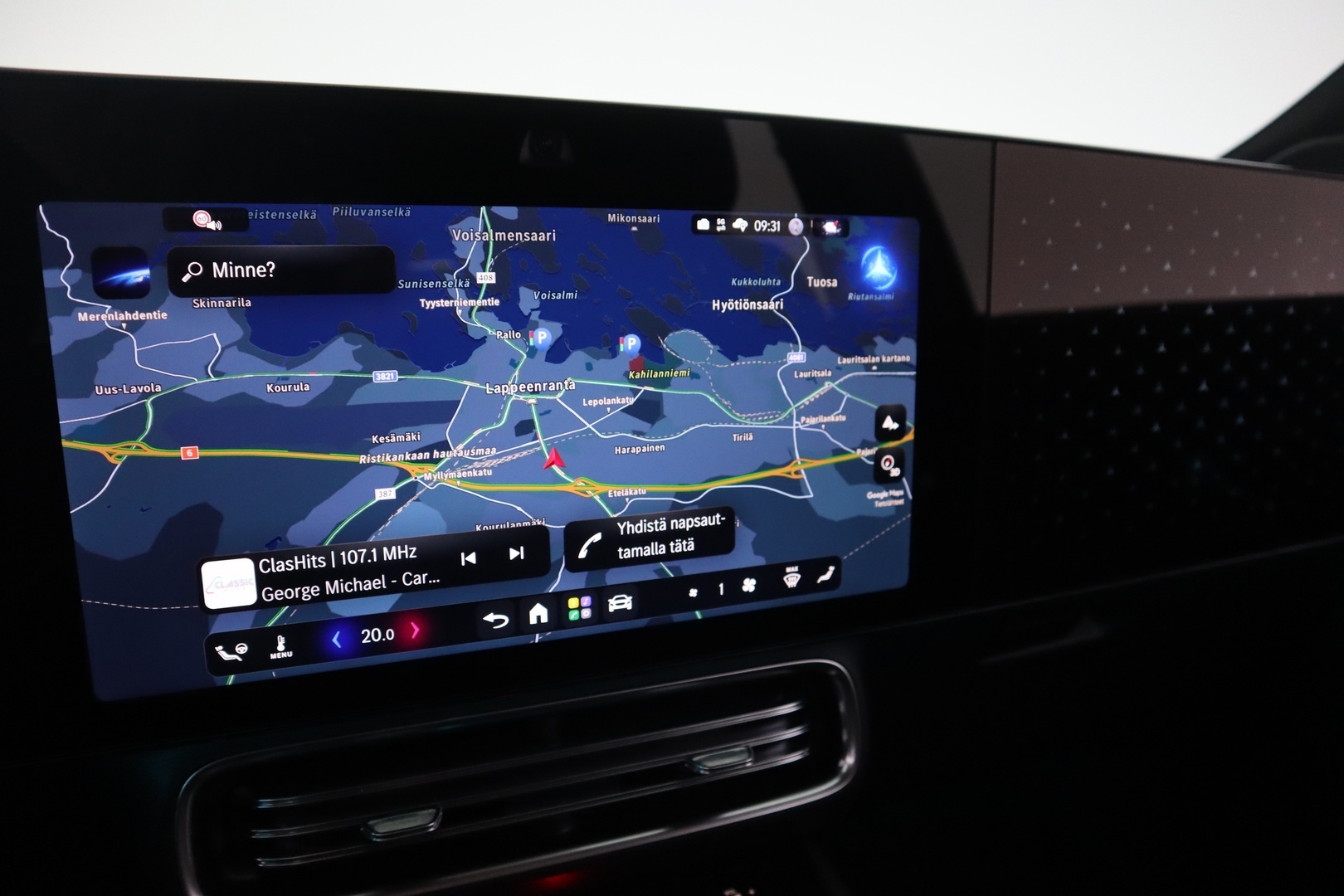 MERCEDES-BENZ GLB 2026